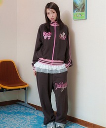 Video Jockey（ビデオジョッキー）の「【セットアップ対応】JOCKEY CLUB TRACK TOP / ジョッキークラブ トラックジャージトップス（ジャージ）」