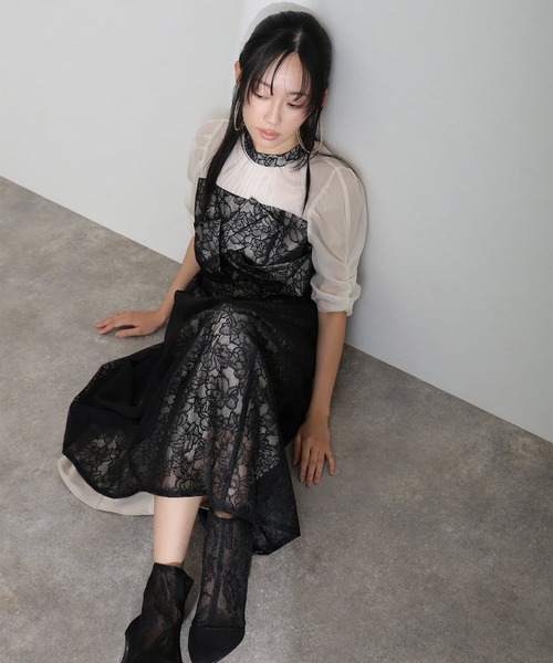 atlo（アトロ）の「結婚式二次会パーティードレスロングと袖あり