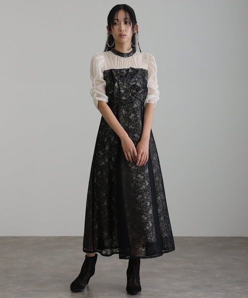 atlo（アトロ）の「結婚式 二次会 パーティー ドレス ロング と 袖あり フラワー レース ノットデザイン オーガンジー クルーネック お呼ばれ フォーマル オケージョン 同窓会 成人式 （ドレス・レディース・ブラウン/グレー/イエロー/チャコール/ブラック・M/S/L）」の6枚目の写真