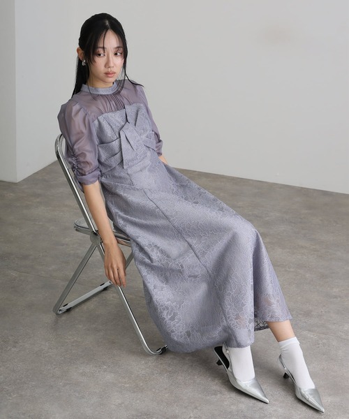atlo（アトロ）の「結婚式 二次会 パーティー ドレス ロング と 袖あり フラワー レース ノットデザイン オーガンジー クルーネック お呼ばれ フォーマル オケージョン 同窓会 成人式 （ドレス・レディース・ブラウン/グレー/イエロー/チャコール/ブラック・M/S/L）」の19枚目の写真