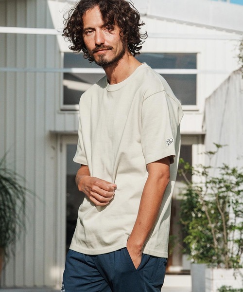 1minute 1second(ワンミニットワンセカンド)の「mt10109-10oz t-shirt with heart patch Tシャツ(1M26H260)(Tシャツ/カットソー・メンズ・グレイッシュベージュ/ブラック/ネイビー/ホワイト・S/M/L/XL)」の3枚目の写真