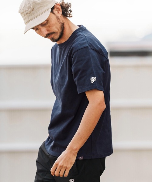 1minute 1second(ワンミニットワンセカンド)の「mt10109-10oz t-shirt with heart patch Tシャツ(1M26H260)(Tシャツ/カットソー・メンズ・グレイッシュベージュ/ブラック/ネイビー/ホワイト・S/M/L/XL)」の15枚目の写真