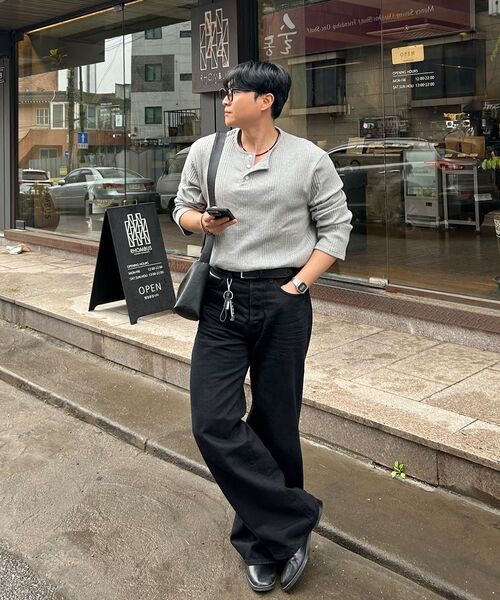 JUAN HOMME（ジュアンオム）の「ヘンリーネックロングスリーブTシャツ（ホワイト）（Tシャツ/カットソー・メンズ・ホワイト・SMALL/MEDIUM/LARGE）」の9枚目の写真