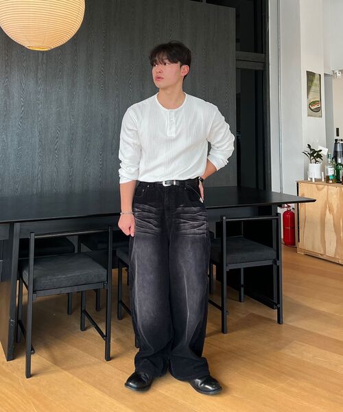 JUAN HOMME（ジュアンオム）の「ヘンリーネックロングスリーブTシャツ（ホワイト）（Tシャツ/カットソー・メンズ・ホワイト・SMALL/MEDIUM/LARGE）」の3枚目の写真