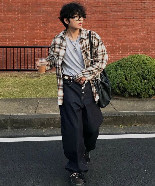KICHUL（キチョル）の「Midnight Raw Wide Denim Pants (Black)（デニムパンツ・メンズ・その他・SMALL/MEDIUM/LARGE）」の16枚目の写真