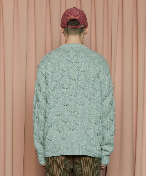 UNALLOYED(アナロイド)の「エンボスクローバーニット / ミント(ニット/セーター・メンズ・その他・LARGE/MEDIUM/SMALL)」の3枚目の写真