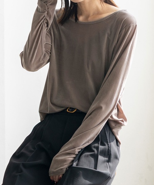 VitaFelice(ヴィータフェリーチェ)の「センタースリット2WAYベロアトップス(Tシャツ/カットソー・レディース・ブラック/ブラウン/ベージュ系その他・FREE)」の22枚目の写真
