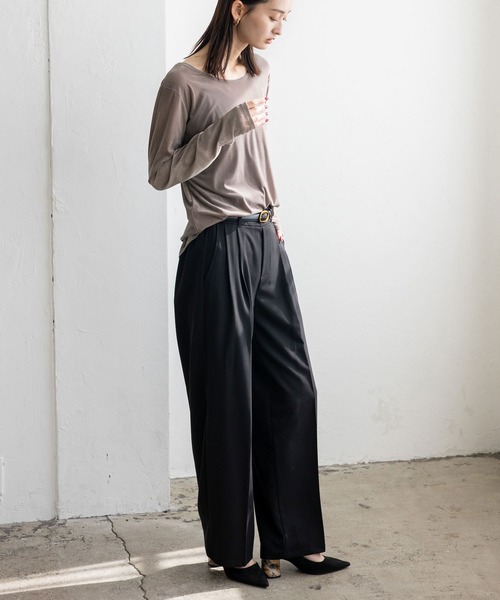 VitaFelice(ヴィータフェリーチェ)の「センタースリット2WAYベロアトップス(Tシャツ/カットソー・レディース・ブラック/ブラウン/ベージュ系その他・FREE)」の13枚目の写真