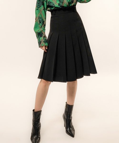 UNTAGE(アンテージ)の「ハイライズナイフプリーツミディスカート_UWS-FS01(スカート・レディース・その他・SMALL/MEDIUM)」の1枚目の写真