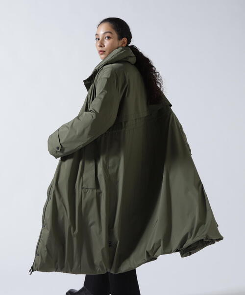 DUVETICA（デュベティカ）の「DUVETICA/デュベティカ/KOKO / ココ（ダウンジャケット/コート・レディース・ブラック/オリーブ系・42/38/40）」の11枚目の写真