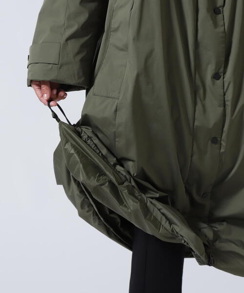 DUVETICA（デュベティカ）の「DUVETICA/デュベティカ/KOKO / ココ（ダウンジャケット/コート・レディース・ブラック/オリーブ系・42/38/40）」の18枚目の写真