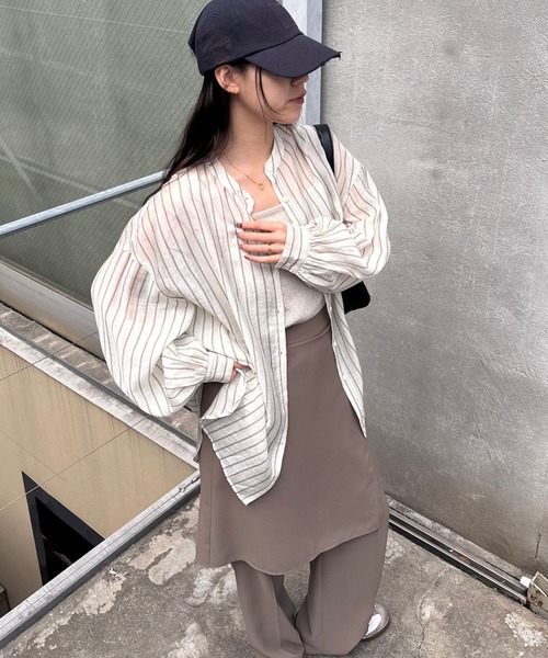 COLONY 2139（コロニートゥーワンスリーナイン）の「ストライプシアーバンドカラー長袖シャツ（シャツ/ブラウス・レディース・オフホワイト/ブルー・FREE）」の13枚目の写真