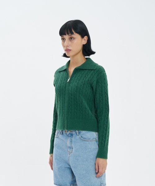 BLOND9（ブロンドナイン）の「フラッフィーケーブルニットジップアップ_グリーン（ニット/セーター・レディース・その他・MEDIUM/SMALL）」の2枚目の写真