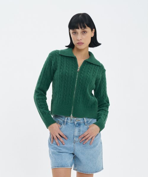 BLOND9（ブロンドナイン）の「フラッフィーケーブルニットジップアップ_グリーン（ニット/セーター・レディース・その他・MEDIUM/SMALL）」の3枚目の写真