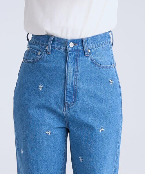 coen（コーエン）の「花柄刺繍 ワイドストレートデニムパンツ（デニムパンツ・レディース・コバルトブルー/ライトグレー・S/M/L）」の11枚目の写真