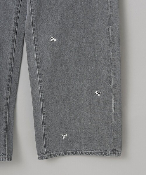 coen（コーエン）の「花柄刺繍 ワイドストレートデニムパンツ（デニムパンツ・レディース・コバルトブルー/ライトグレー・S/M/L）」の3枚目の写真
