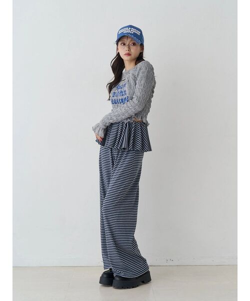 jouetie（ジュエティ）の「カットアウトシャーリングトップス（Tシャツ/カットソー・レディース・グレー/オフホワイト/ブラック・MEDIUM）」の14枚目の写真