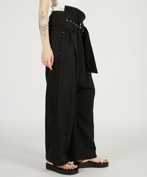 PRANK PROJECT（プランクプロジェクト）の「ワイドベルトパンツ / Wide Belt Pants（スラックス・レディース・ブラック/カーキ/ベージュ・36/38）」の11枚目の写真