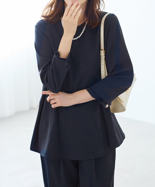 Viola e Viola(ヴィオラエヴィオラ)の「【洗える/イージーケア/ストレッチ】Aラインセレモニーセットアップ《カットツイル素材》(スーツパンツ・レディース・ブラック/グレイッシュベージュ/ネイビー・M/L/LL/3L/4L/5L)」の22枚目の写真