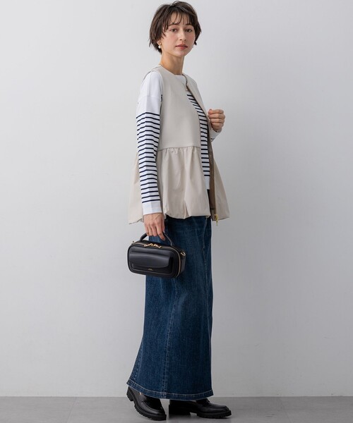 23区 S(ニジュウサンクチイサイサイズ)の「コットンダンボール ペプラム ジレ アウター(その他アウター・レディース・ネイビー系/ブラック系・32)」の6枚目の写真