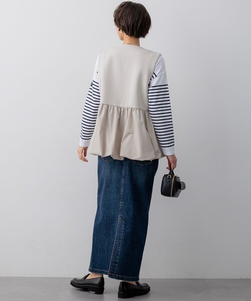 23区 S(ニジュウサンクチイサイサイズ)の「コットンダンボール ペプラム ジレ アウター(その他アウター・レディース・ネイビー系/ブラック系・32)」の7枚目の写真