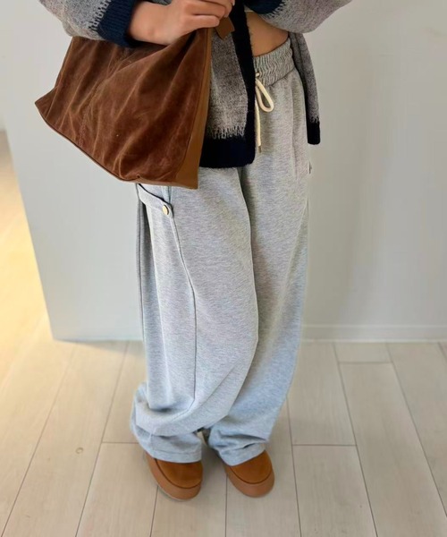 mebole(メボレ)の「Solid Wide Sweat Pants(スウェットパンツ・レディース・グレー/ブラウン・FREE)」の1枚目の写真
