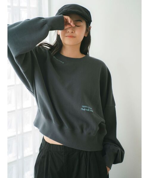 Ungrid（アングリッド）の「スリーブボリューム刺繍スウェット（スウェット・レディース・ライトグレー/グリーン/チャコールグレー/ベージュ・FREE）」の6枚目の写真