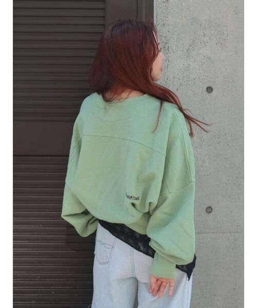 Ungrid（アングリッド）の「スリーブボリューム刺繍スウェット（スウェット・レディース・ライトグレー/グリーン/チャコールグレー/ベージュ・FREE）」の19枚目の写真