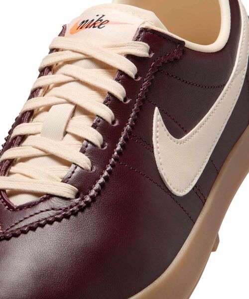 NIKE(ナイキ)の「ナイキ アストログラバー レザー ウィメンズシューズ / Nike Astrograbber Leather Women's Shoes II1259-600 Burgundy Crush(スニーカー・レディース・バーガンディー・24.5/24/23.5/23/22.5/22/26/25.5/25)」の15枚目の写真