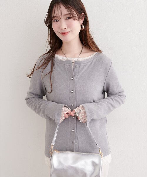 natural couture(ナチュラルクチュール)の「シルバー釦カットソーカーディガン(カーディガン/ボレロ・レディース・ライトグレー/ピンク/ネイビー/サックスブルー/アイボリー・FREE)」の21枚目の写真