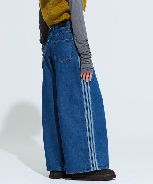 adidas(アディダス)の「ファイヤーバード アディレニウム トラックパンツ デニム / アディダスオリジナルス adidas Originals(デニムパンツ・レディース・ブルー・28/30/27/30/26/30/32W 30L/31W 30L/30W 30L/29/30/25/30/24/30)」の7枚目の写真