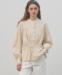 BAND POINTED SHIRRING BLOUSE - BEIGE