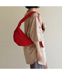 ANNIE PUFFER MINI MOON BAG