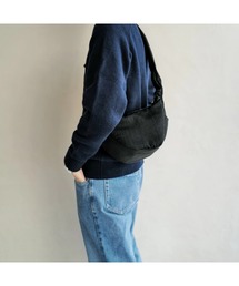 ANNIE PUFFER MINI MOON BAG
