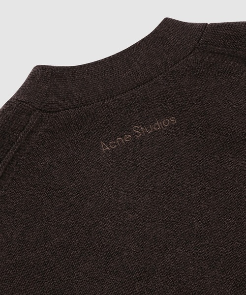 Acne Studios（アクネストゥディオズ）の「FN-WN-KNIT000992（ニット/セーター・レディース・ダークブラウン・S/XS）」の5枚目の写真