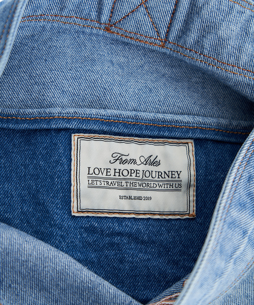 FROM ARLES(フロムアルル)の「デニムメールバッグ / DENIM(メッセンジャーバッグ・メンズ・その他・ONE SIZE)」の10枚目の写真