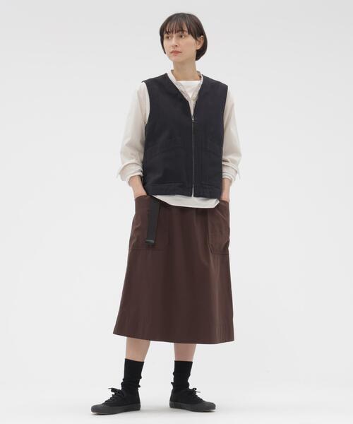MHL.（エムエイチエル）の「COMPACT COTTON POPLIN SHIRT（シャツ/ブラウス・レディース・ホワイト系その他3/グリーン系その他5・1/2）」の14枚目の写真