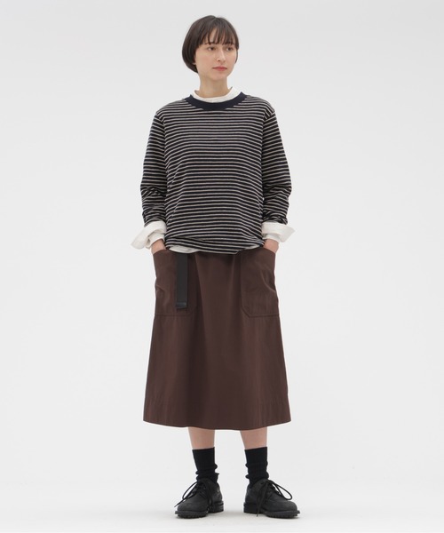 MHL.（エムエイチエル）の「COMPACT COTTON POPLIN SHIRT（シャツ/ブラウス・レディース・ホワイト系その他3/グリーン系その他5・1/2）」の5枚目の写真