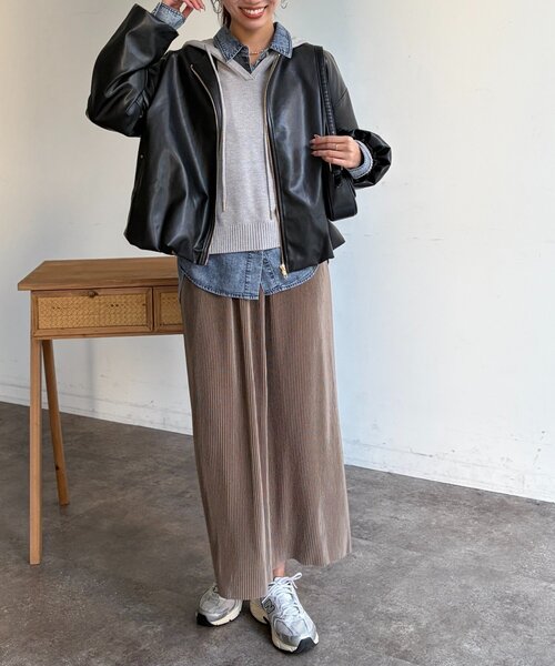 Chez toi（シェトワ）の「ノーカラーバルーンブルゾン（ブルゾン・レディース・アイボリー/ブラック/ベージュ・FREE）」の21枚目の写真