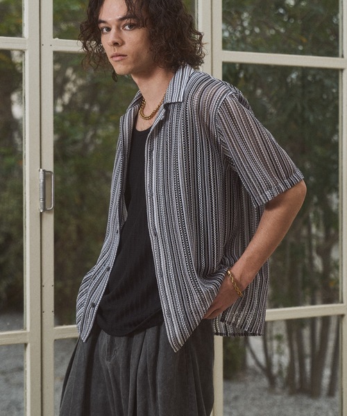 CASPER JOHN(キャスパージョン)の「Stripe lace shirts/ストライプレースシャツ(シャツ/ブラウス・メンズ・ネイビー/ベージュ/ピンク/ホワイト・LARGE/MEDIUM/SMALL/X-SMALL)」の5枚目の写真