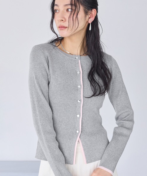 VIS（ビス）の「バイカラークルーネックカーディガン（カーディガン/ボレロ・レディース・グレー系その他/ホワイト系その他/ブルー系その他・FREE）」の11枚目の写真