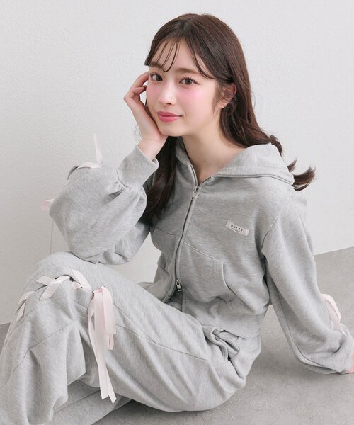 WEB限定】袖レースアップジップパーカー（パーカー）｜OLIVE des OLIVE