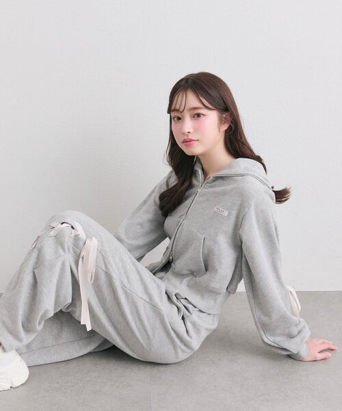 WEB限定】袖レースアップジップパーカー（パーカー）｜OLIVE des OLIVE