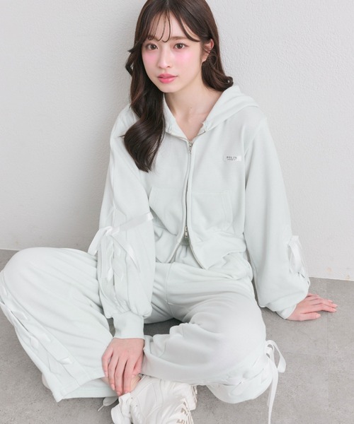 OLIVE des OLIVE（オリーブデオリーブ）の「袖レースアップジップパーカー（パーカー・レディース・トップグレー/ピンク/ミント・FREE）」の5枚目の写真