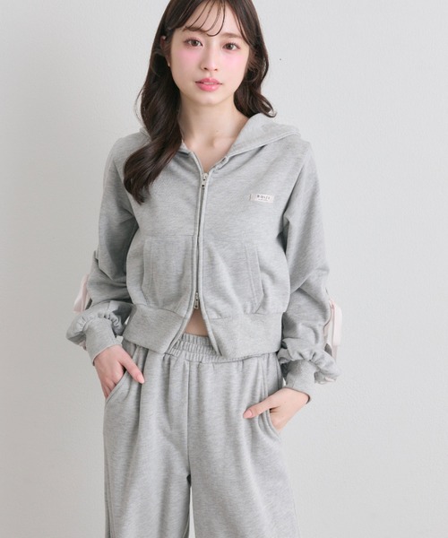 OLIVE des OLIVE（オリーブデオリーブ）の「袖レースアップジップパーカー（パーカー・レディース・トップグレー/ピンク/ミント・FREE）」の18枚目の写真