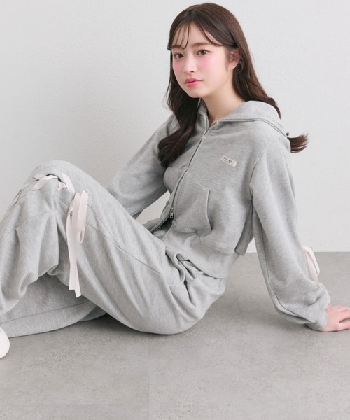 OLIVE des OLIVE（オリーブデオリーブ）の「袖レースアップジップパーカー（パーカー・レディース・トップグレー/ピンク/ミント・FREE）」の20枚目の写真