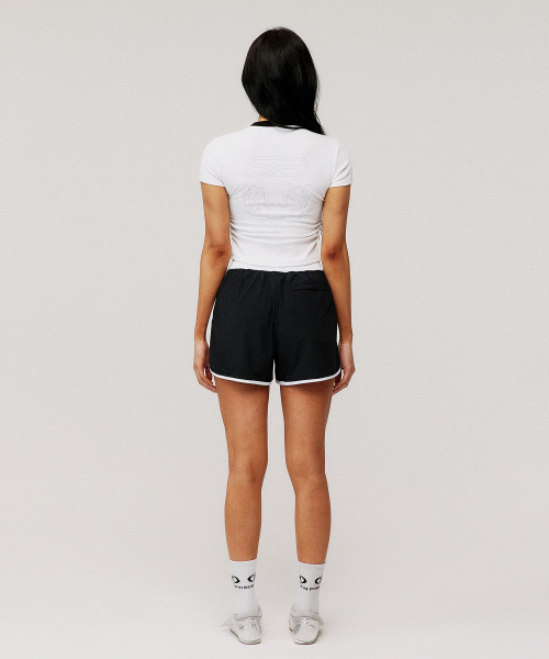 BORN TO WIN（ボーントゥウィン）の「W SYMBOL B NYLON DOLPHIN SHORTS [BLACK]（その他パンツ・レディース・その他・1/2）」の4枚目の写真