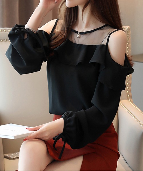 AMAJI(アマジ)の「オープンショルダーシアープルオーバー(その他トップス・レディース・ブラック/レッド・LARGE/MEDIUM/SMALL/X-LARGE)」の5枚目の写真
