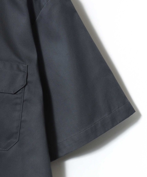 Dickies（ディッキーズ）の「Dickies/ディッキーズ 1574 SS Work Shirt/オーバーサイズ TCツイル 無地 ワークシャツ/半袖シャツ/レディース メンズ（シャツ/ブラウス・メンズ・ブラック/ベージュ/チャコールグレー/ネイビー・M/L/XL）」の21枚目の写真