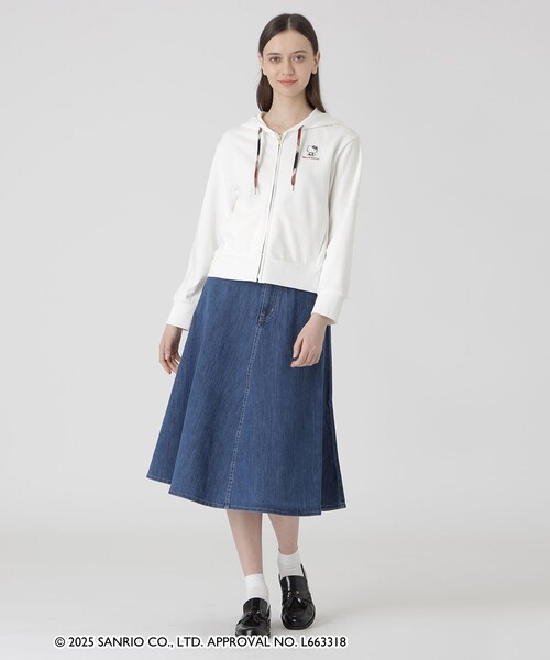 BLUE LABEL CRESTBRIDGE(ブルーレーベルクレストブリッジ)の「【ハローキティコラボ】パーカー(パーカー・レディース・ホワイト/ブラック・40/38)」の4枚目の写真